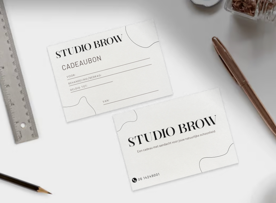 Cadeaubon en kaartje van Studio Brow